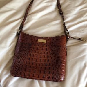 AUTH 🔥 BRAHMIN  Croc Crossbody
